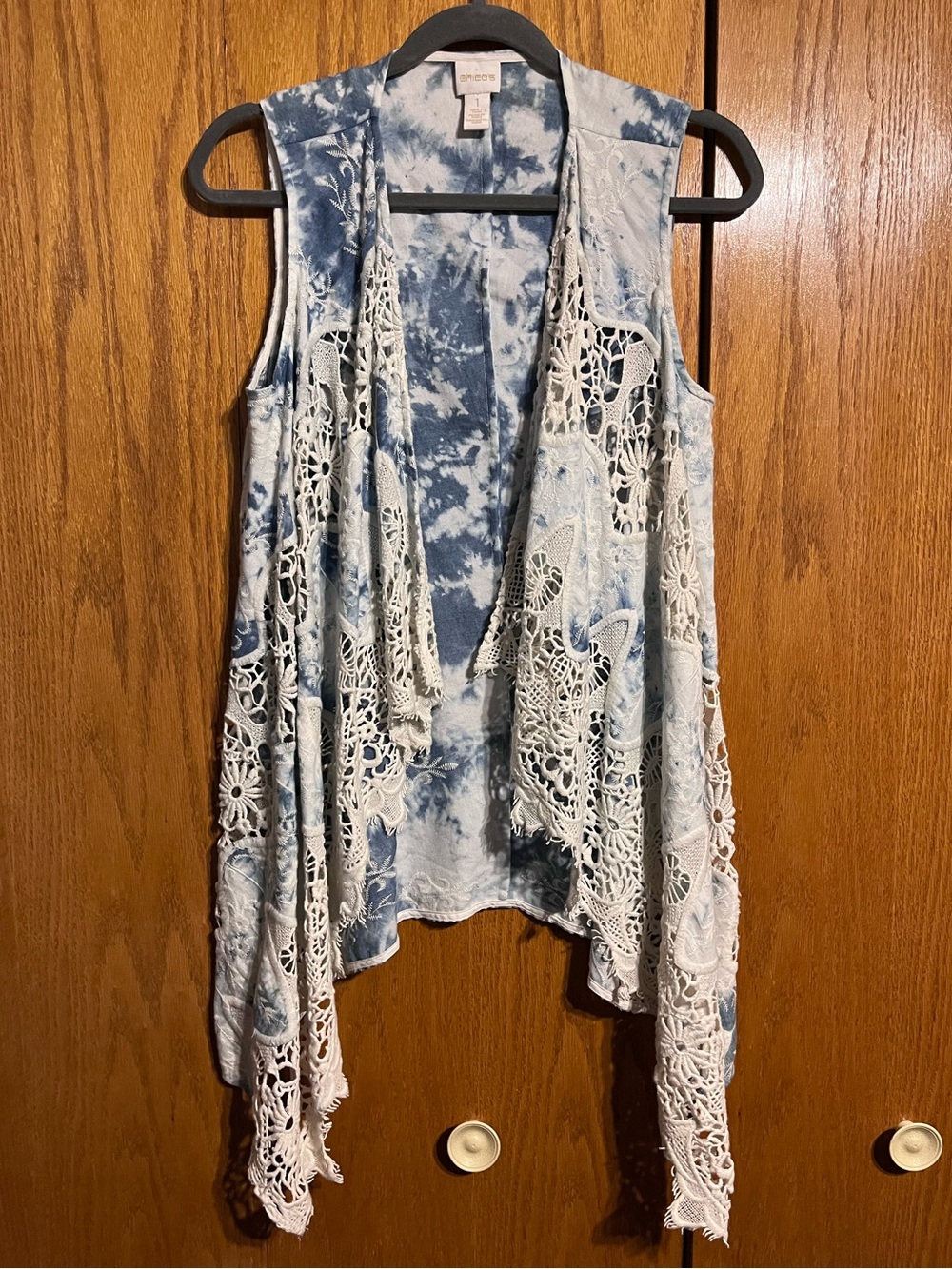 Chico's Blue & White Tie-Dye Crochet Trim Tank Vest
